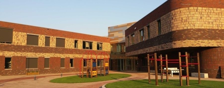 hoofdingang_locatie_barneveld.resize-900x